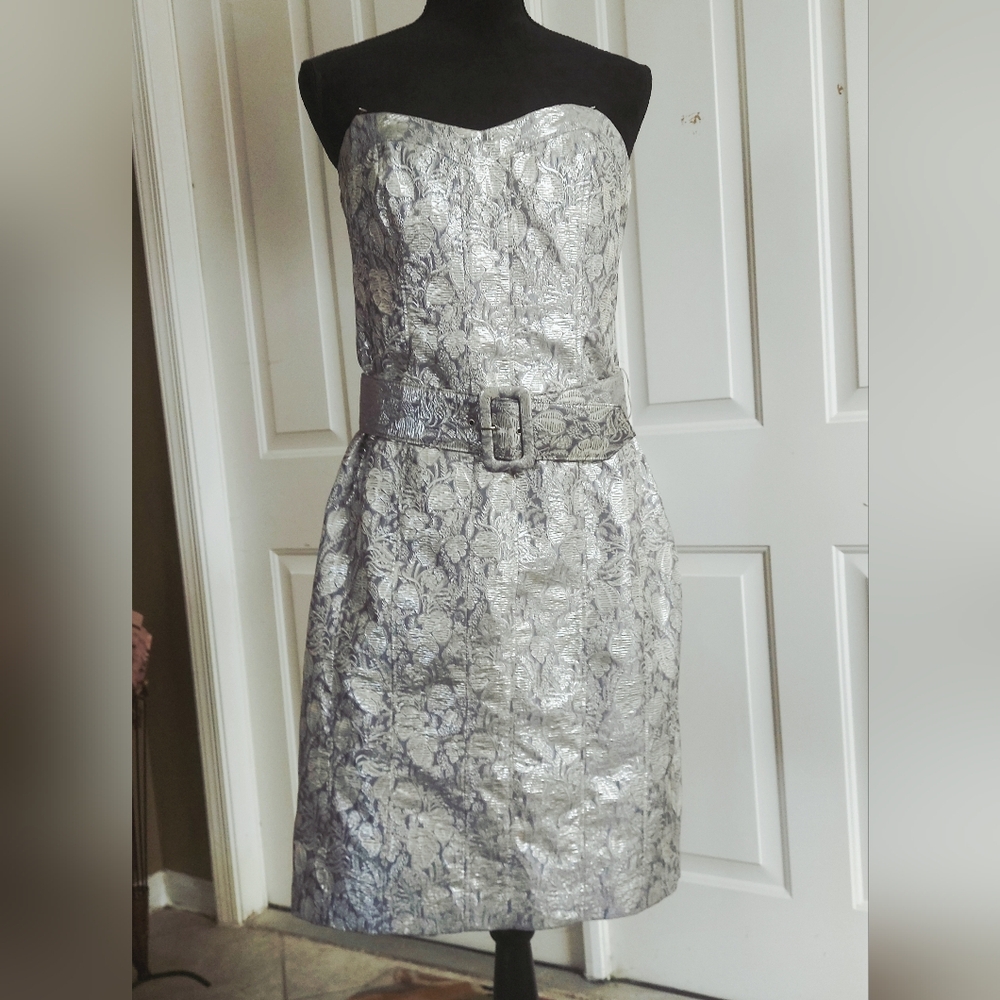 BADGLEY MISCHKA Silver Strapless Cocktail Dress Size 10